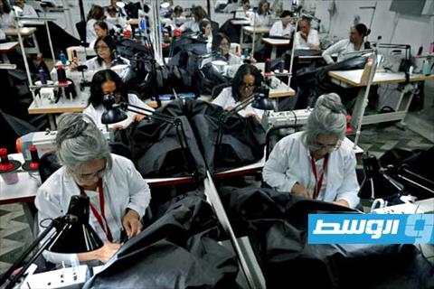 دار أزياء فنزويلية تسخّر خبرتها في صناعة أكياس حفظ جثامين ضحايا الزلزالين