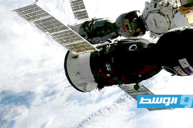 وكالة الفضاء الروسية: طاقم دولي يعود إلى الأرض بعد 241 يومًا (فيديو)