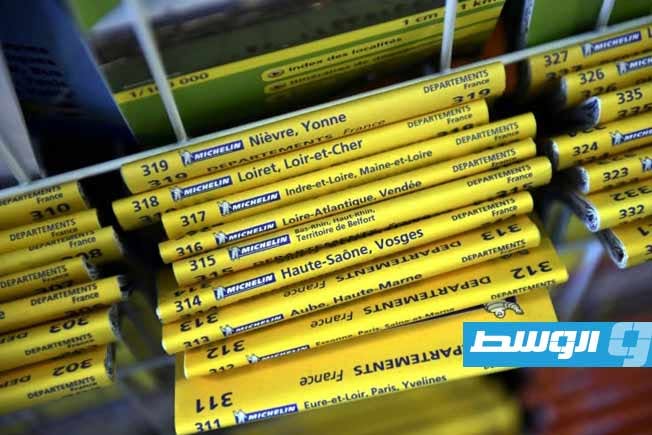 الخريطة الورقية تقاوم تطبيقات الملاحة الآلية وتحتفظ بأسرار الطرق البديلة